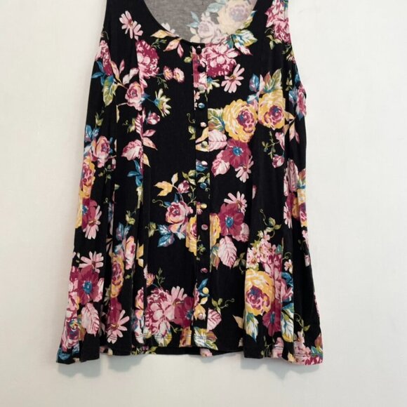TORRID 1 Plus Size Super Soft Scoop Neck Button Front Fit and Flare Tank Floral - Picture 6 of 14